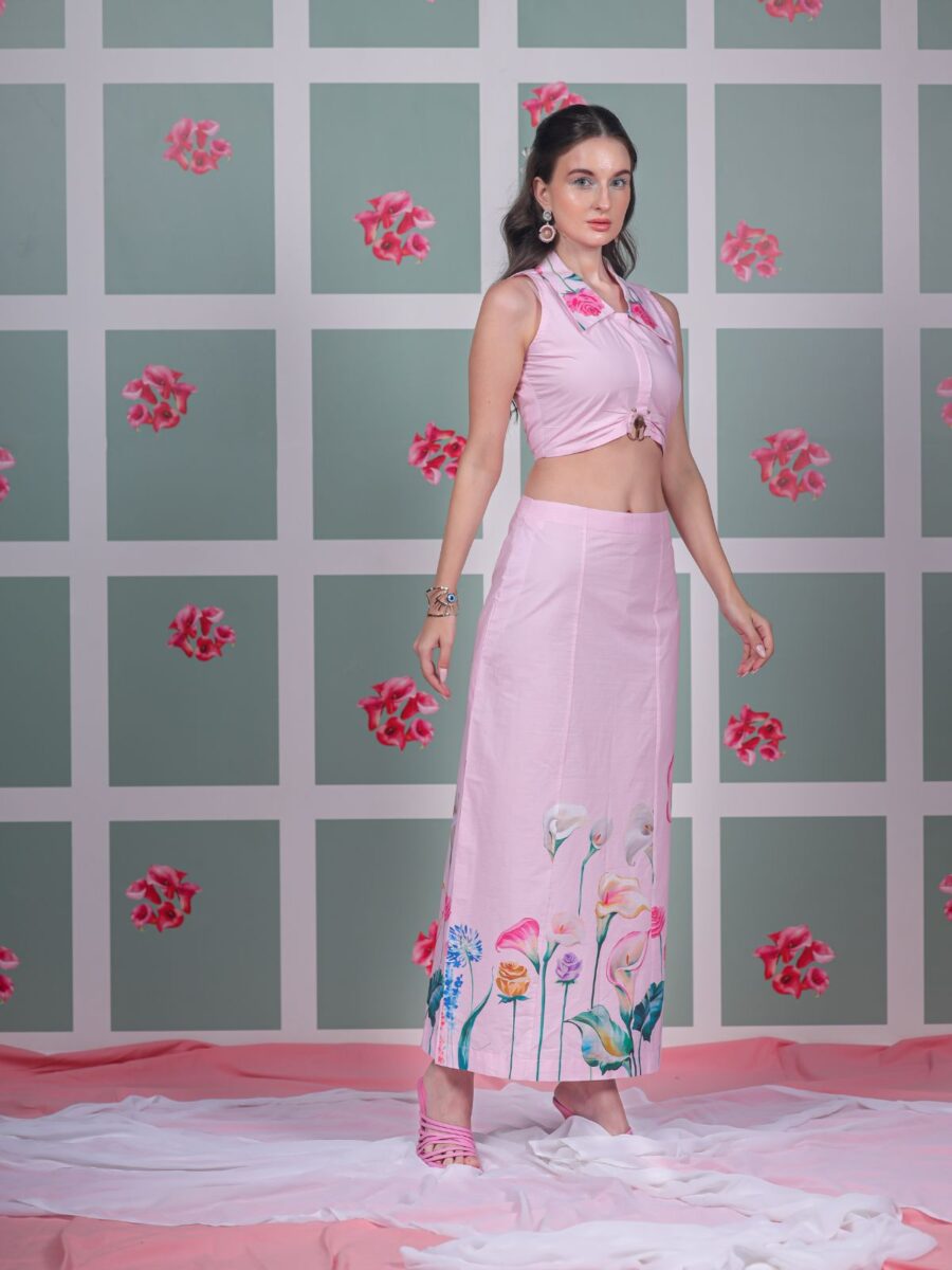 Elira Crop Top Paired With Straight Skirt - Image 3